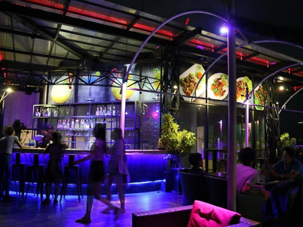 Yeak Loam Hotel Banlung Zewnętrze zdjęcie