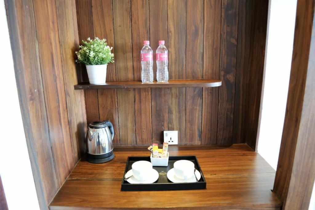 Yeak Loam Hotel Banlung Zewnętrze zdjęcie