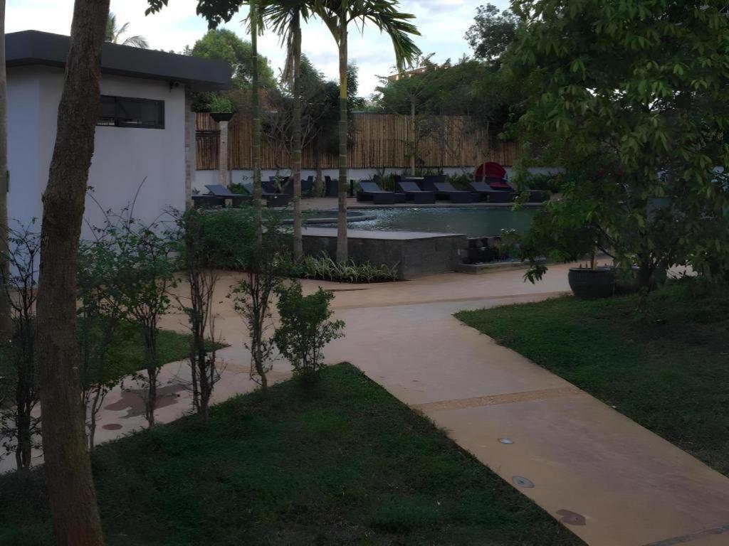 Yeak Loam Hotel Banlung Zewnętrze zdjęcie