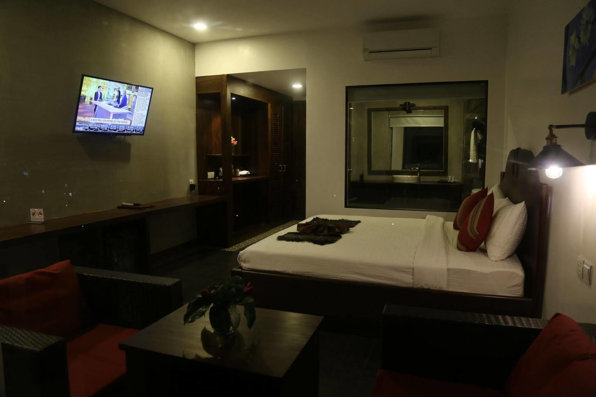 Yeak Loam Hotel Banlung Zewnętrze zdjęcie